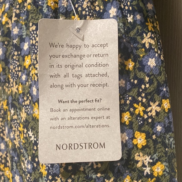 Tiered Floral Midi Dress - Picture 6 of 8